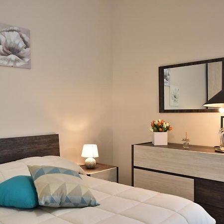 Virginia'S House Apartman Torre Annunziata Kültér fotó