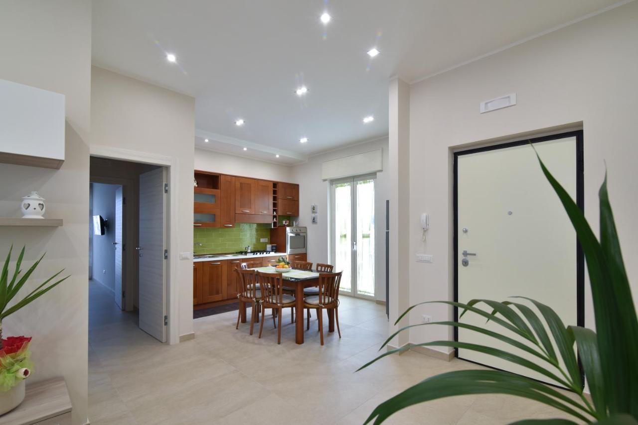 Virginia'S House Apartman Torre Annunziata Kültér fotó