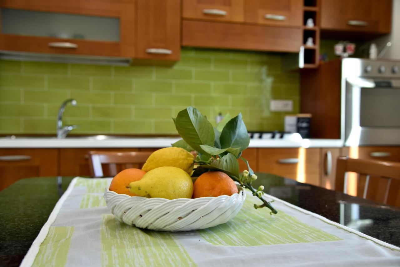 Virginia'S House Apartman Torre Annunziata Kültér fotó
