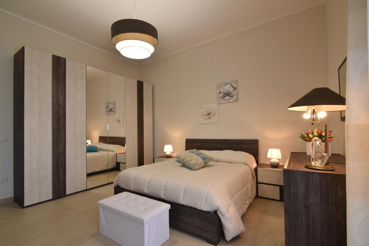 Virginia'S House Apartman Torre Annunziata Kültér fotó
