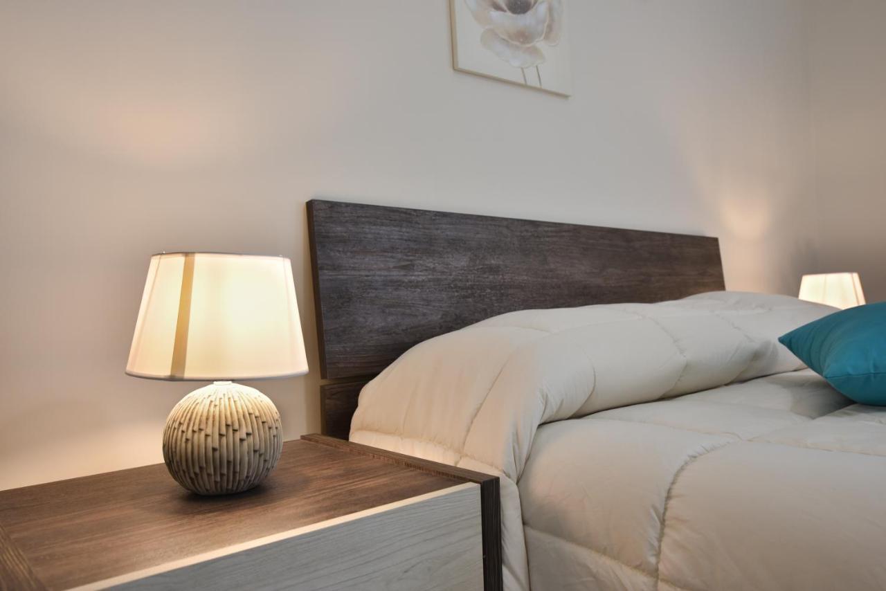 Virginia'S House Apartman Torre Annunziata Kültér fotó